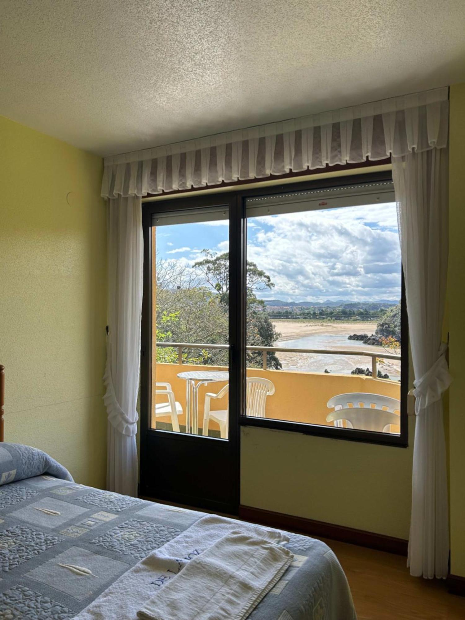 Apartamentos De La Hoz Isla Exterior photo